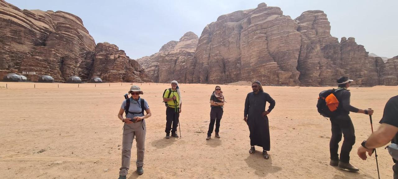 Star Guide Luxury Camp Hotel Wadi Rum Luaran gambar