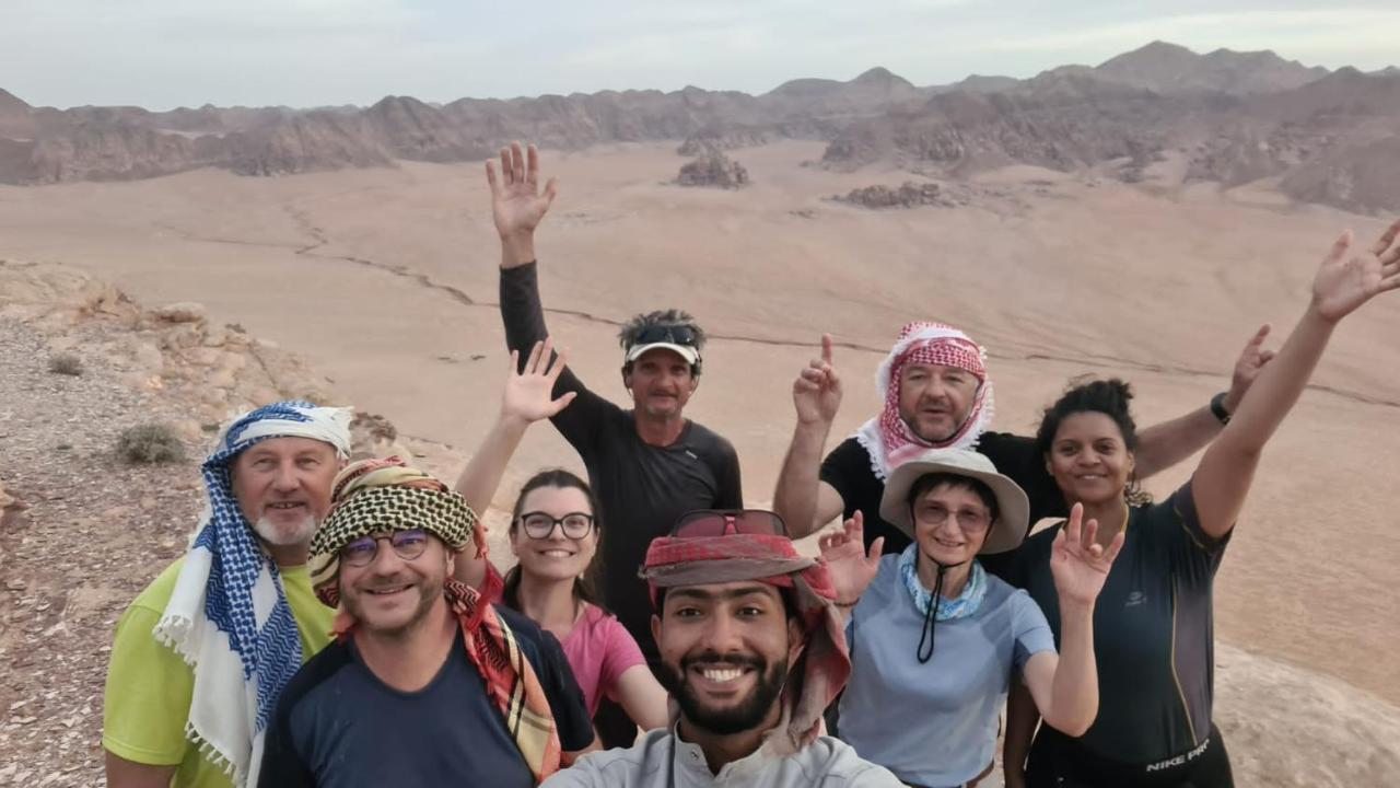 Star Guide Luxury Camp Hotel Wadi Rum Luaran gambar
