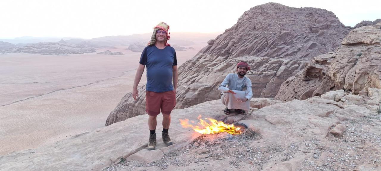 Star Guide Luxury Camp Hotel Wadi Rum Luaran gambar