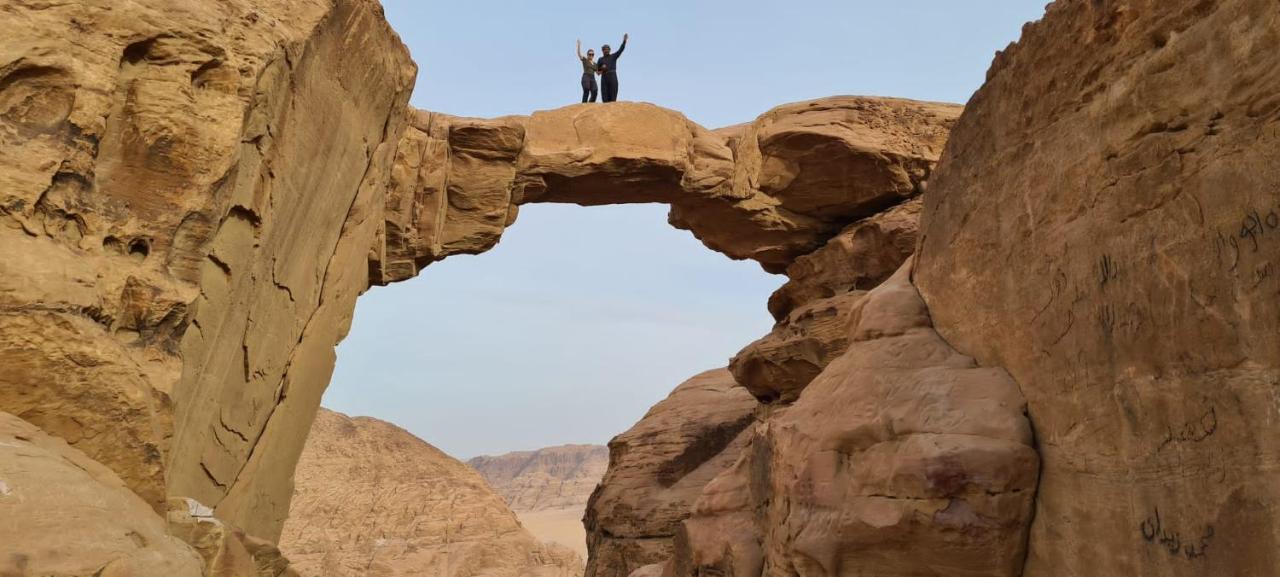 Star Guide Luxury Camp Hotel Wadi Rum Luaran gambar