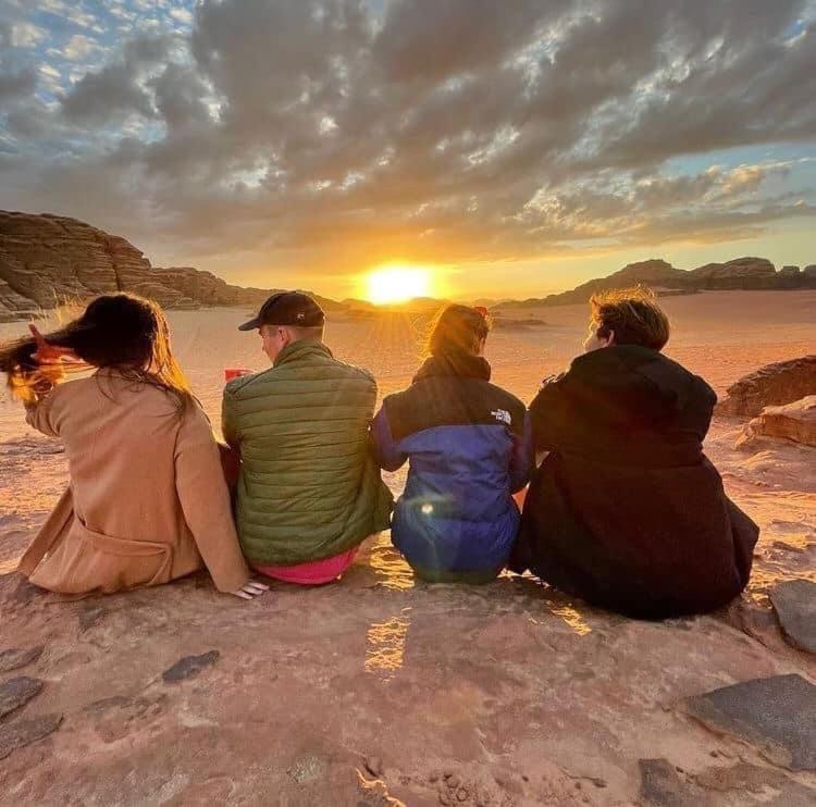 Star Guide Luxury Camp Hotel Wadi Rum Luaran gambar