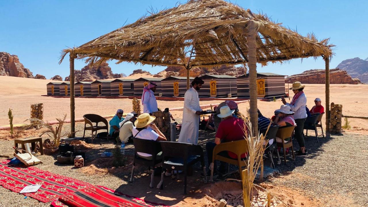 Star Guide Luxury Camp Hotel Wadi Rum Luaran gambar