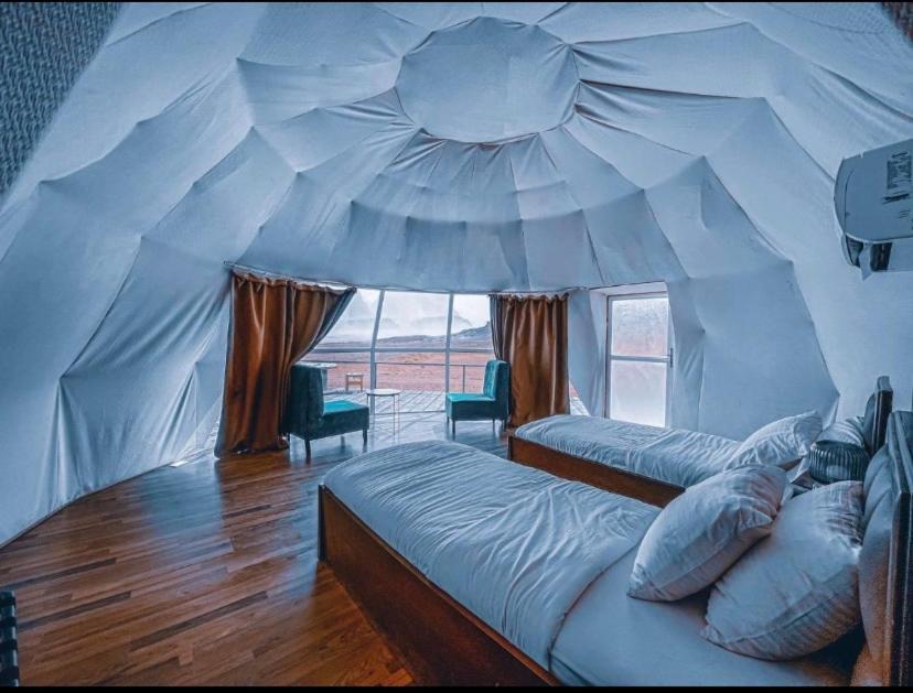 Star Guide Luxury Camp Hotel Wadi Rum Luaran gambar